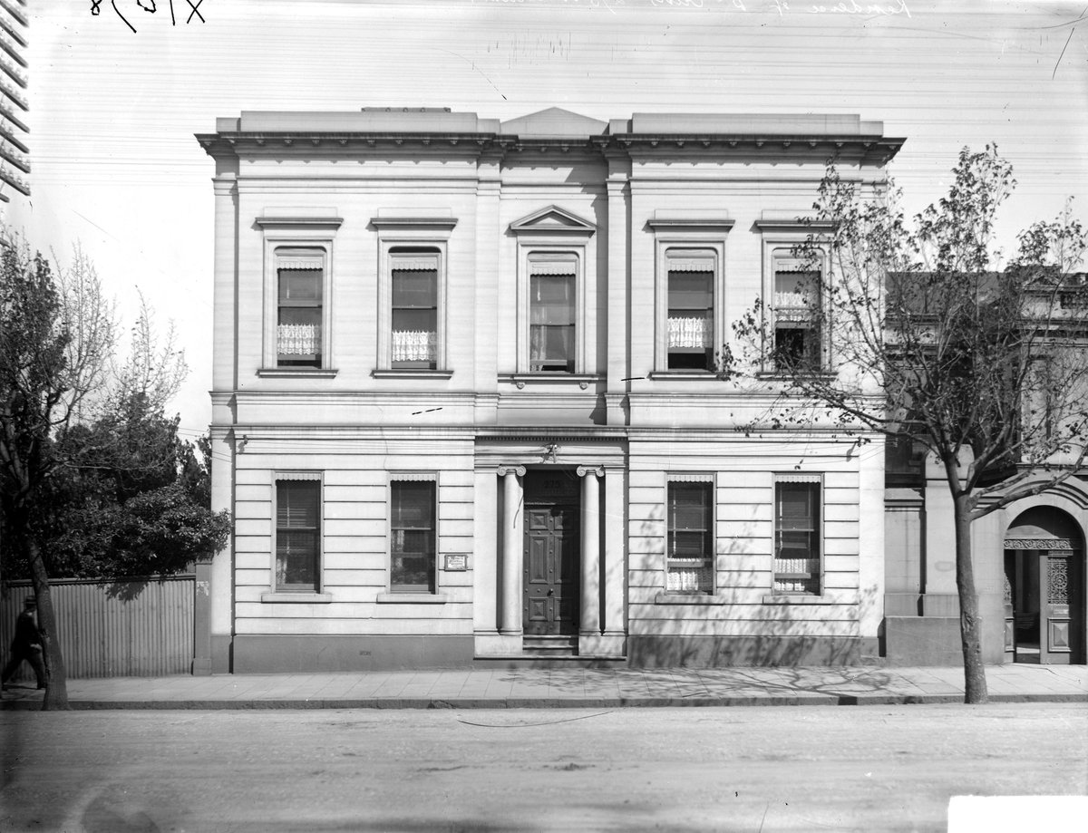 Residence Of Dr. Cutts, 275 William Street, Melbourne, Vic, Melbourne City (c. 1920)