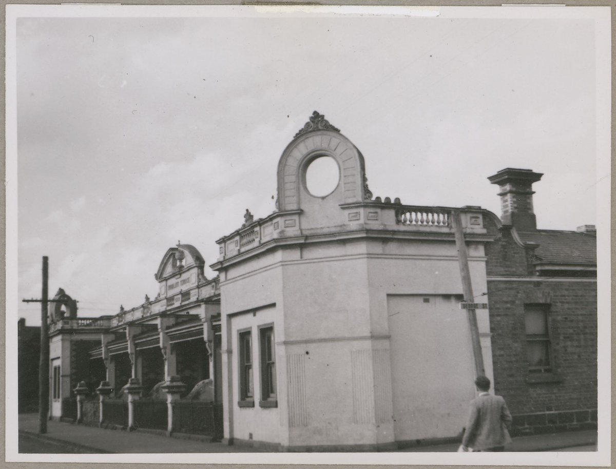 Woodlawn Terrace, Berry Street, Clifton Hill [Vic.] (c. 1950)