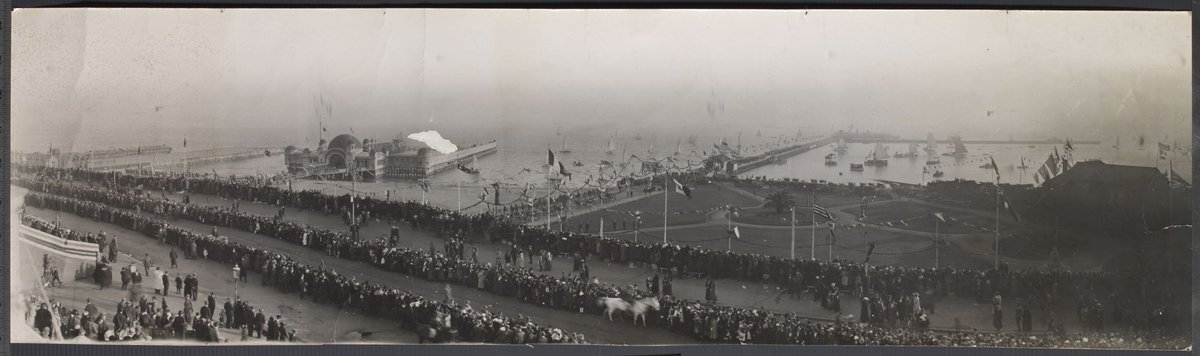 St. Kilda forshore and the arrival of the Prince of Wales, St Kilda (1920)