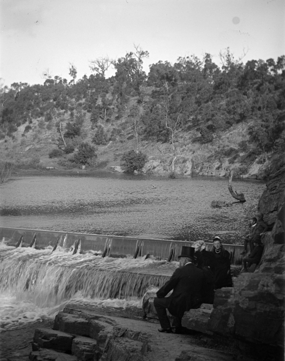 Dights Falls on the Yarra River (1890–1910)
