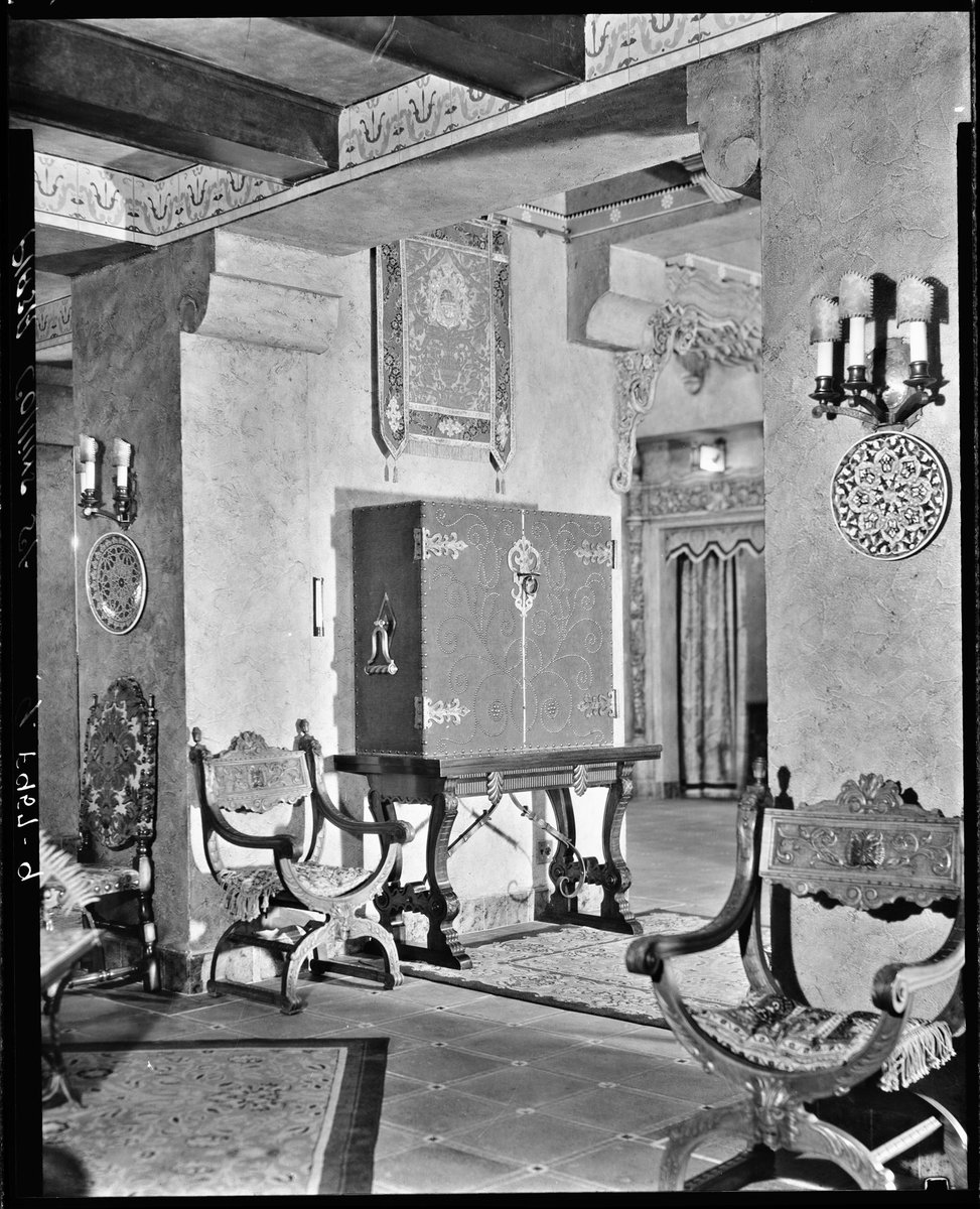Interior views of Plaza Theatre, Collins Street, Melbourne, Melbourne City (1940s)