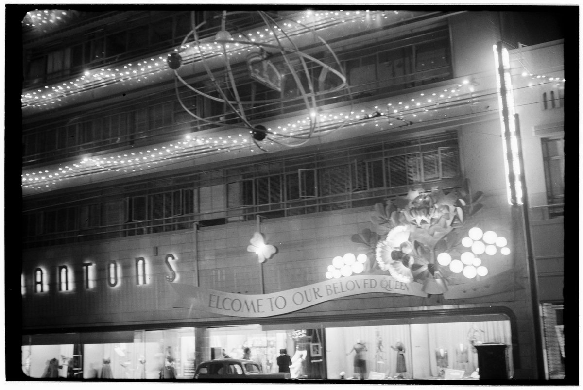 Melbourne streets illuminated for the 1954 Royal Visit
