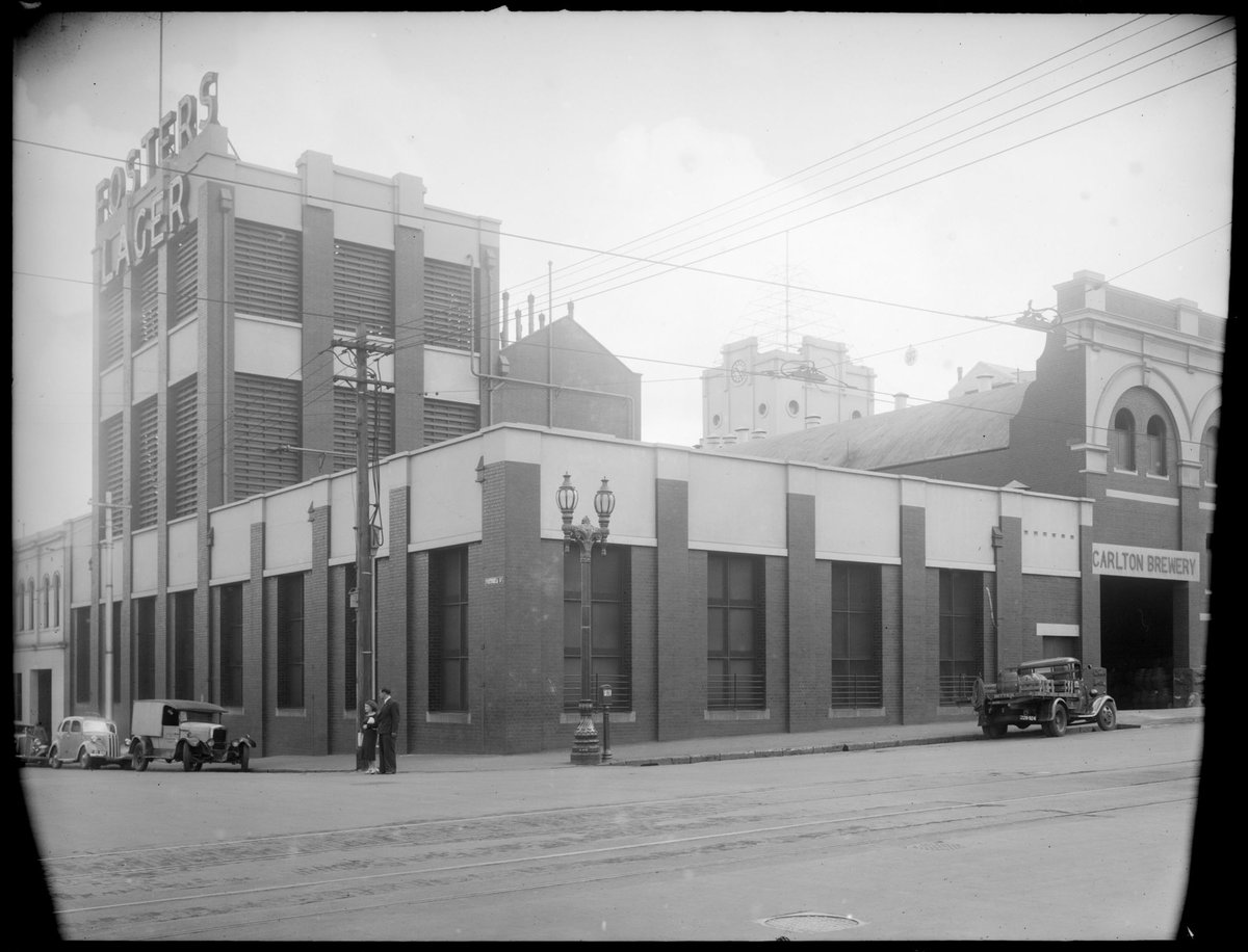 Exterior view of the Carlton Brewery (1921–30)