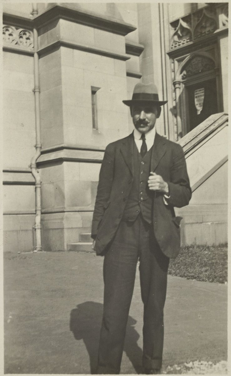 Melbourne University portraits of professorial staff, Parkville (1914?)