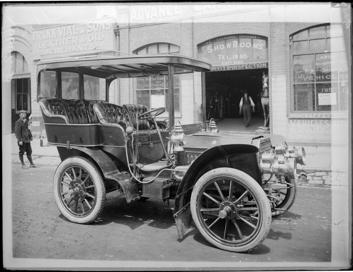 1903 Germain car outside the Coffey Brothers showroom in Bourke Street, Melbourne, Melbourne City