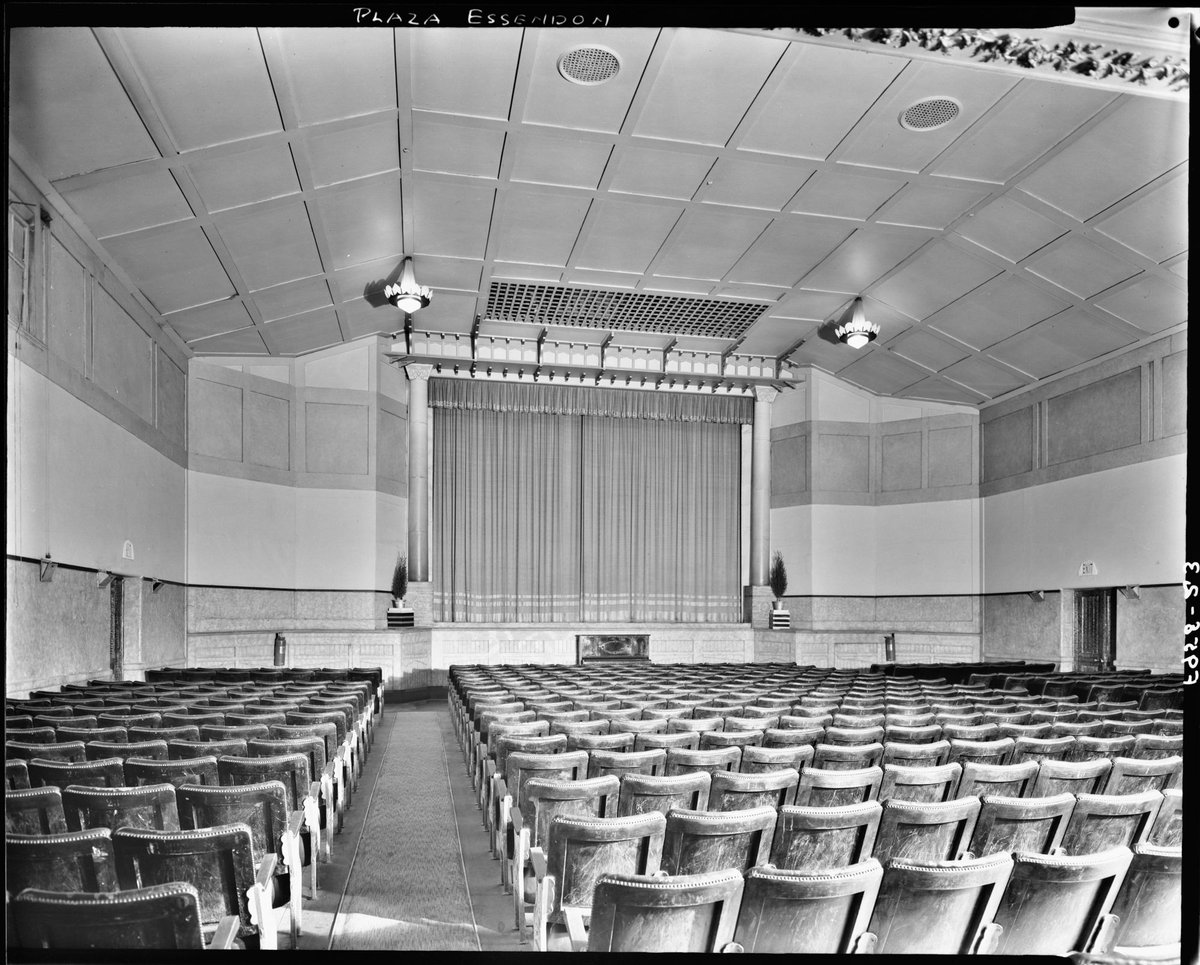 Hoyts Plaza Theatre, 5 Russell Street, Essendon (1940s)