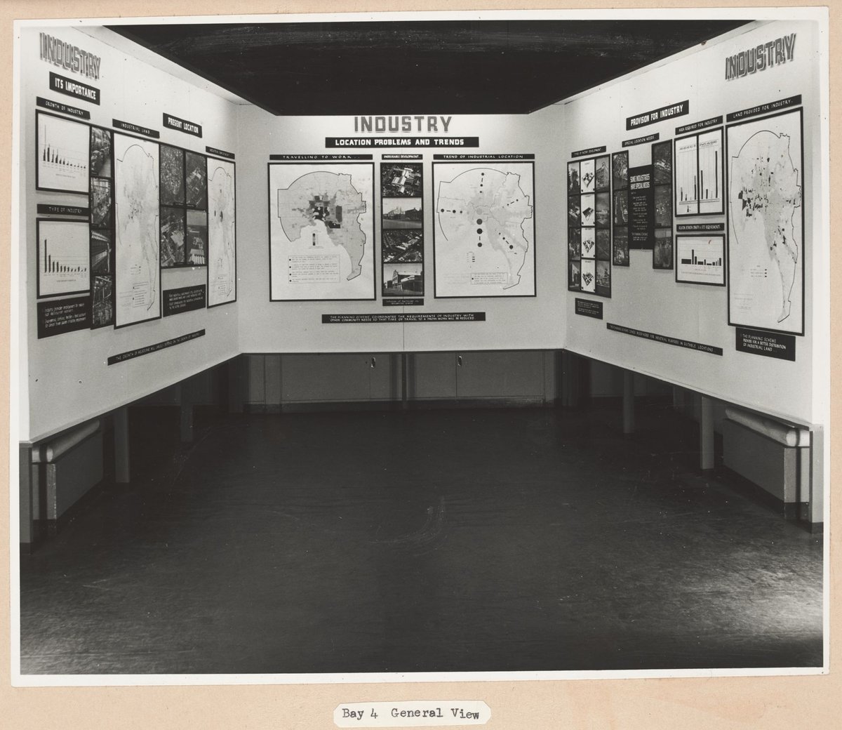 Exhibition of the Melbourne Metropolitan Planning Scheme 1954 at the Public Library of Victoria November 1953, Melbourne City