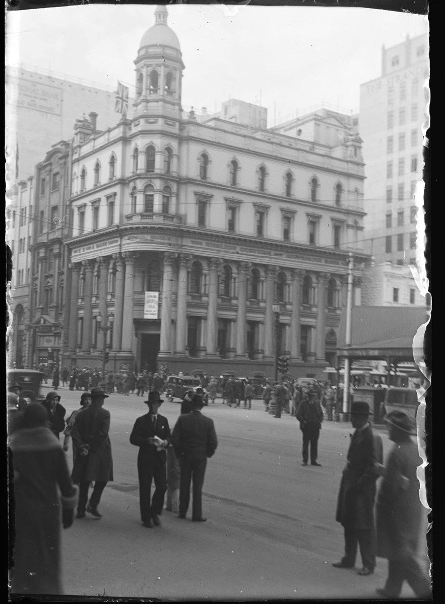 Royal Bank, corner Collins and Elizabeth Streets, Melbourne, Melbourne City (1929–35)