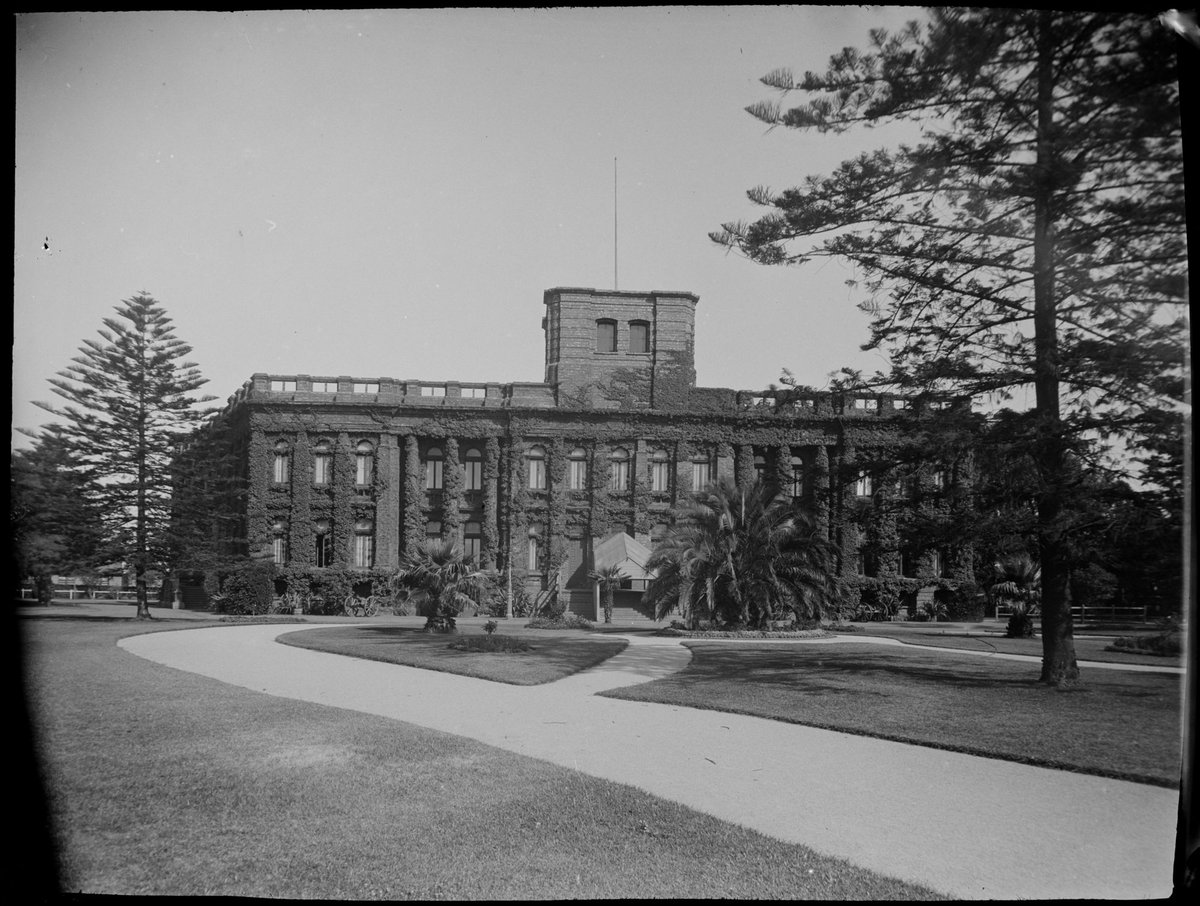 St. Kilda Town Hall, St Kilda (1900–50)