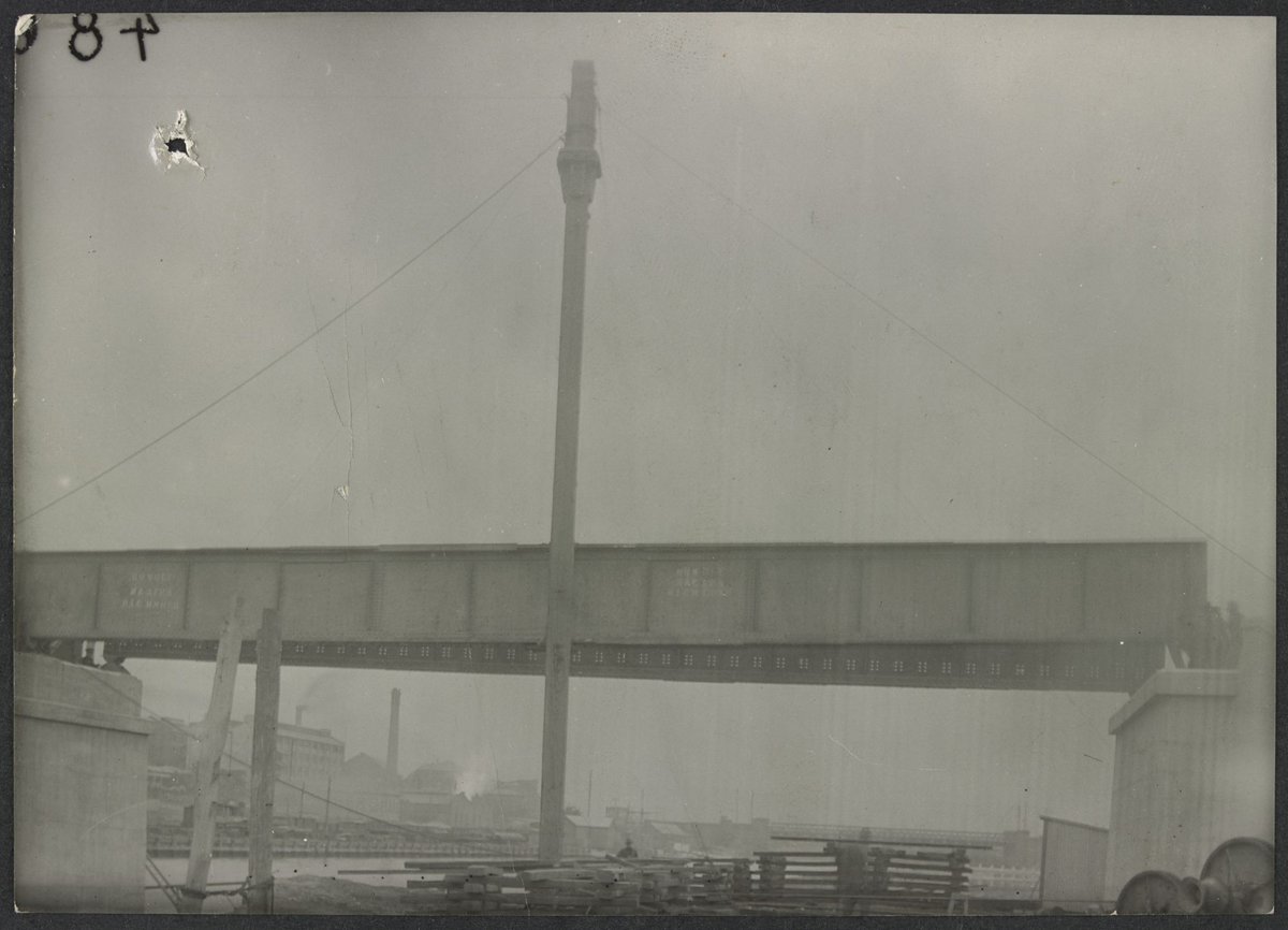 South Kensington to West Footscray, bridge construction (1927)