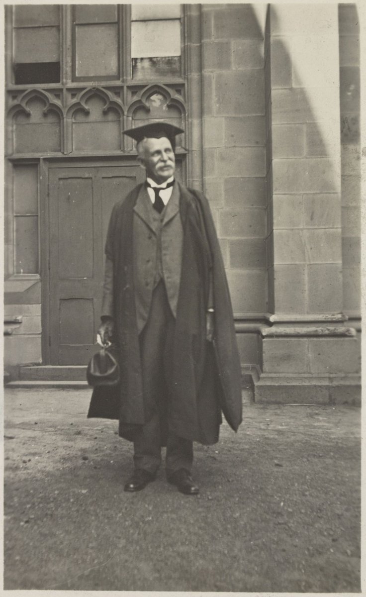 Melbourne University portraits of professorial staff, Parkville (1914?)
