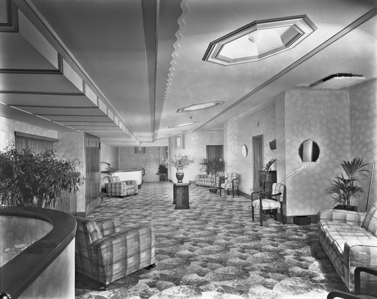 Interior views of the Waverley Theatre, 92 Waverley Road, East Malvern, Malvern East (1936)