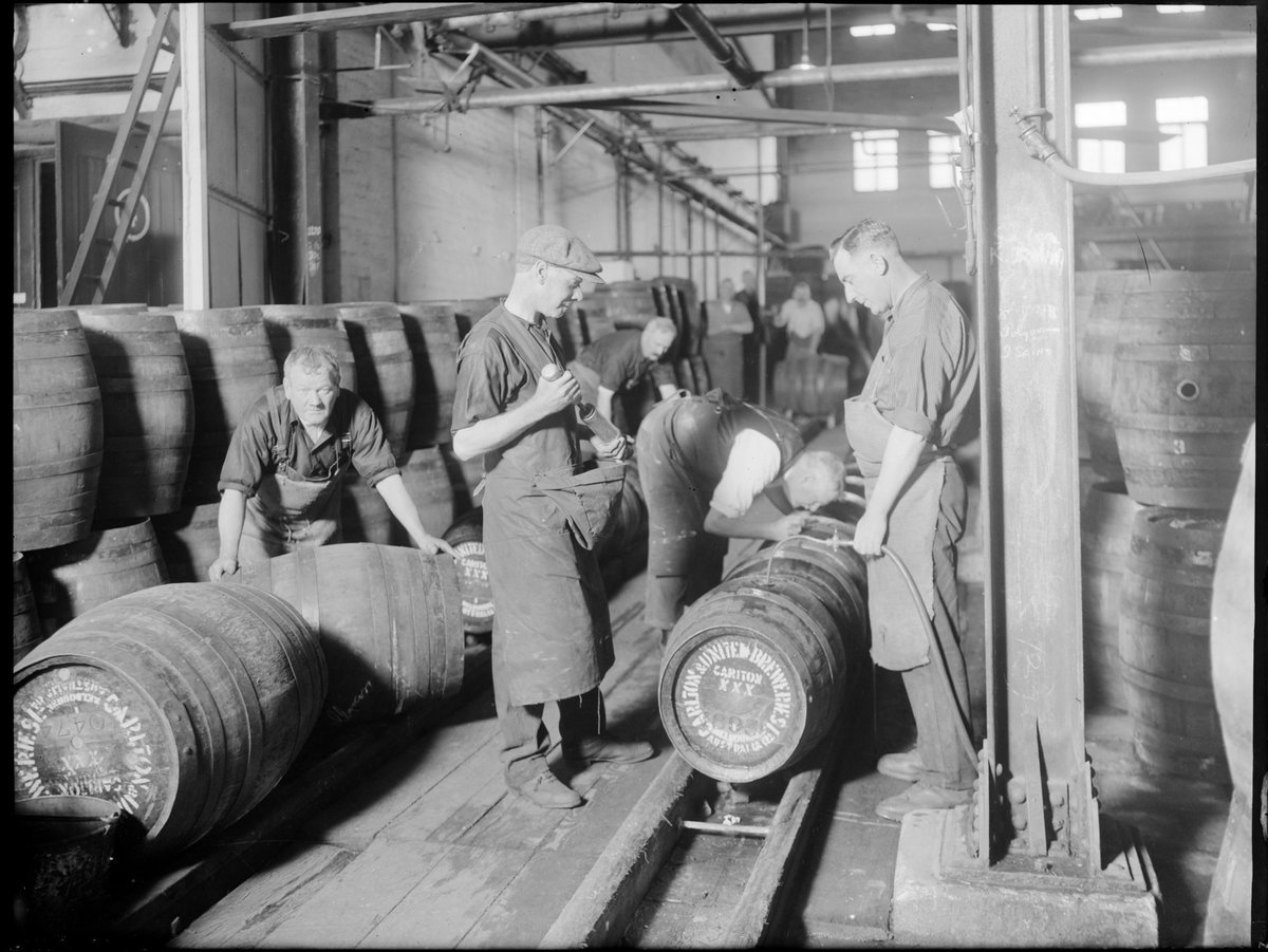 Carlton Brewery, with barrels of Carlton XXX (1938)