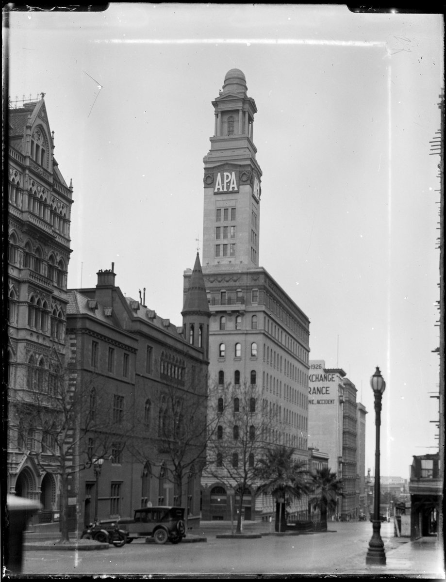Corner of Queen and Collins Street, showing the A.P.A. building, Melbourne, Melbourne City (1929–35)
