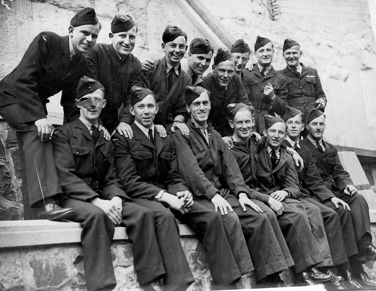 Future technicians of the RAAF training at Melb Tech [i.e. Melbourne Technical College] (c. 1941)