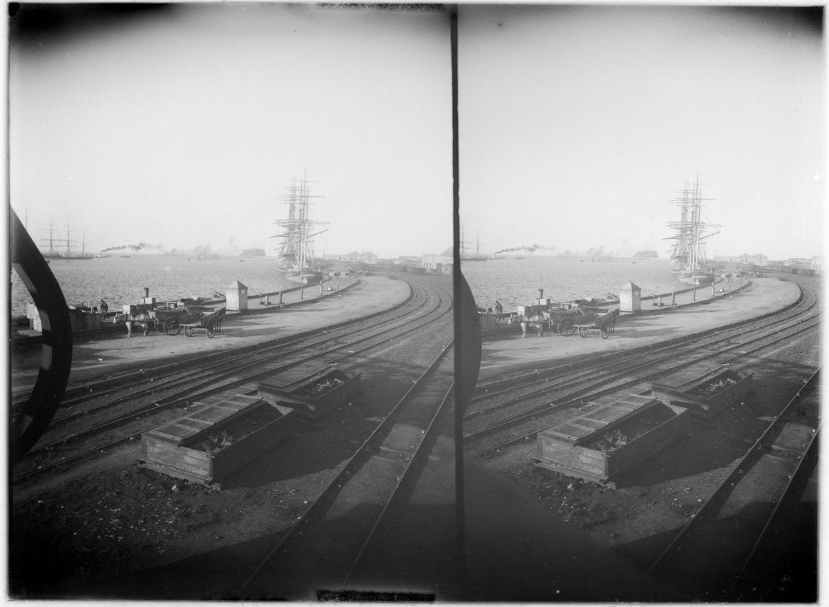 Newcastle railway pier with sailing ships in background, Port Melbourne (1890–1910)