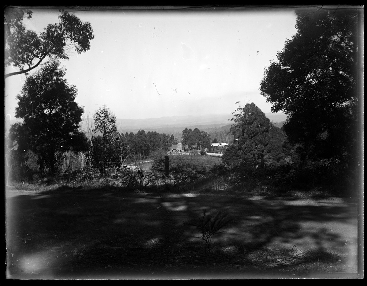 Eltham, 1935