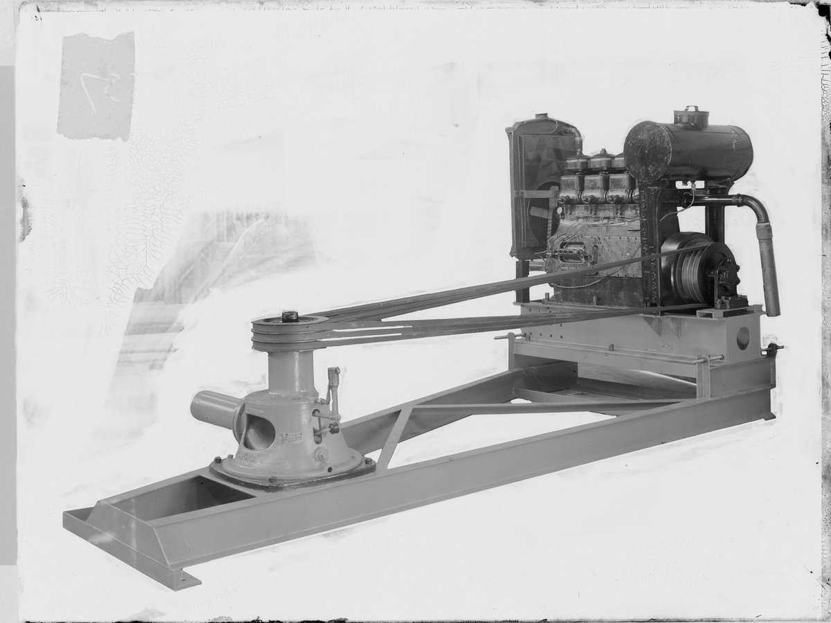 F.N. Bethune Pty Ltd Melbourne pump (c. 1946)