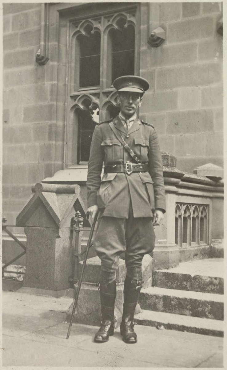 Melbourne University portraits of professorial staff, Parkville (1914?)