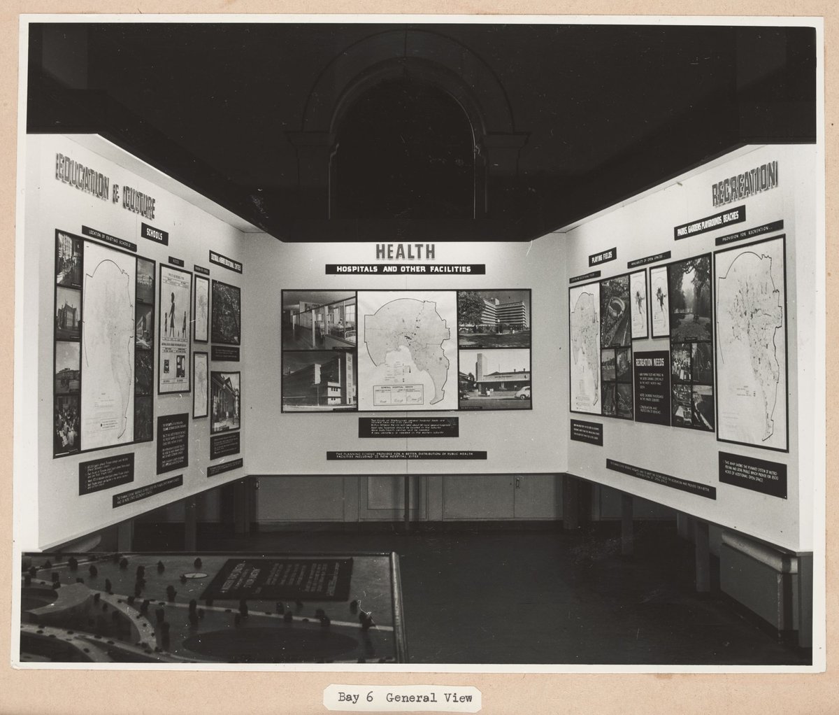 Exhibition of the Melbourne Metropolitan Planning Scheme 1954 at the Public Library of Victoria November 1953, Melbourne City