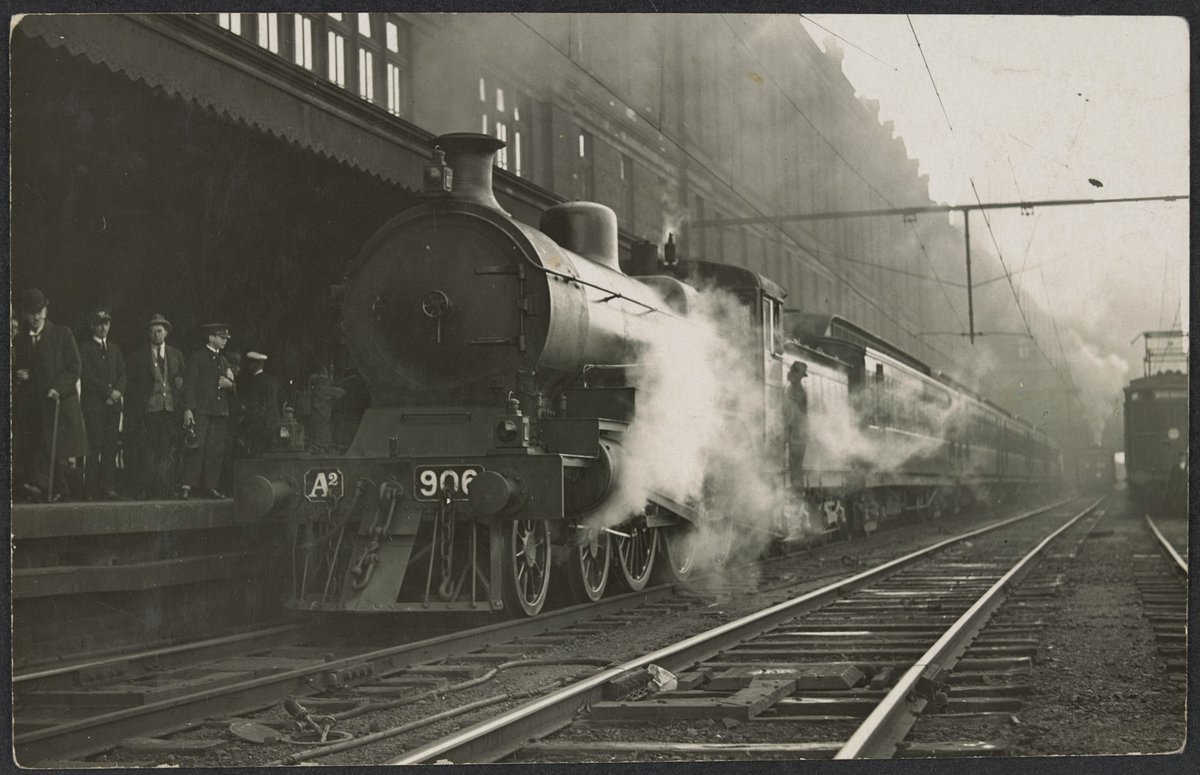 The first trip of Geelong Flier from Flinders St., A2 906, 3/5/26, Melbourne City (1926)