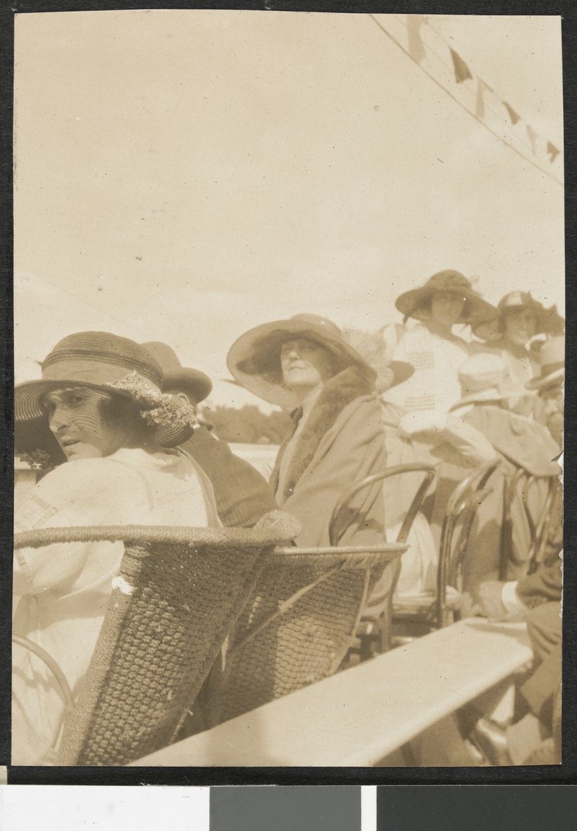 Henley-on-Yarra, October 27th 1923 Melbourne, Vic, Yarra River