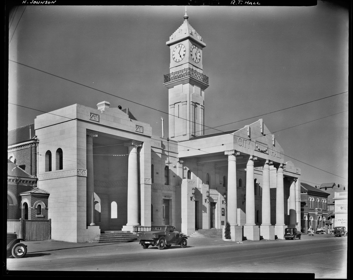 Richmond Town Hall (1930s)
