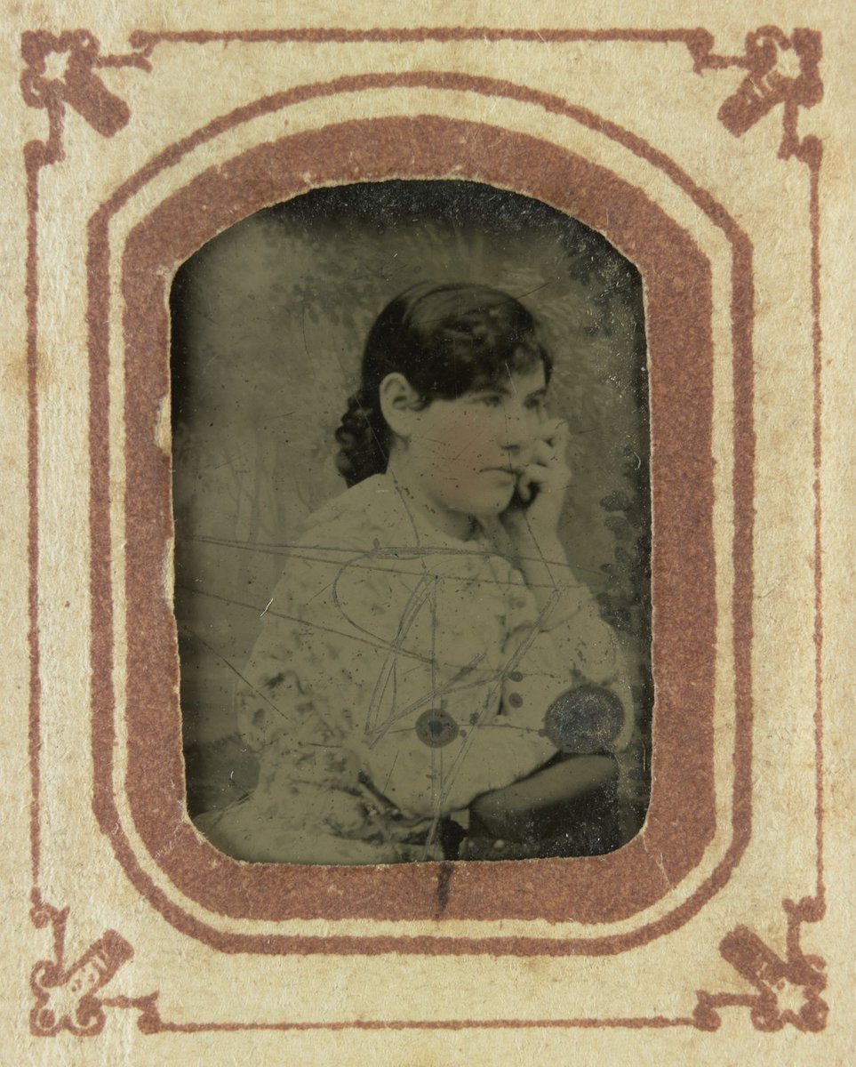 Members of the William Hall Jnr. family of Williamstown (1880–90)