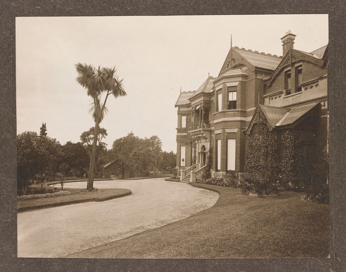 Album of photographs depicting exterior and interior views of Homeden, Lansell Road Toorak (1905–16)