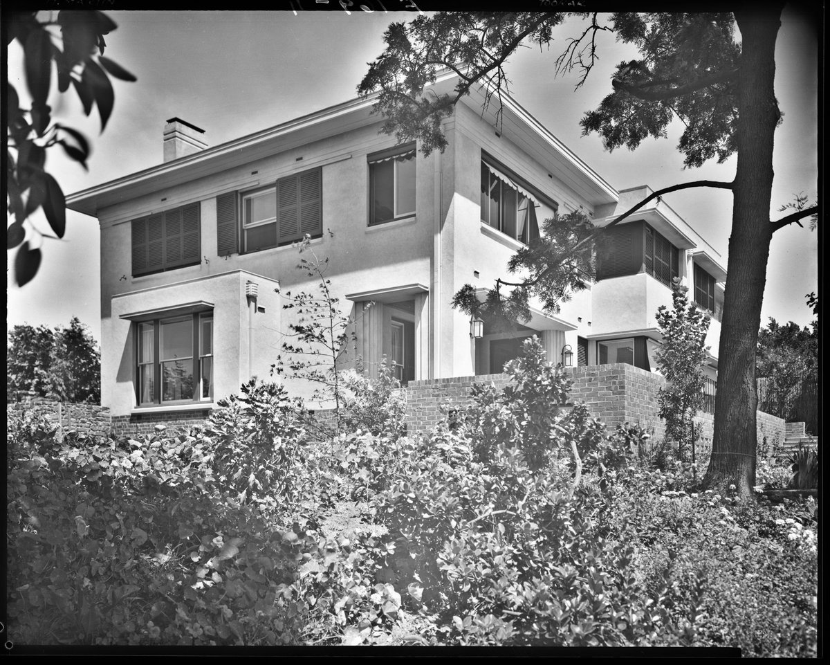Exterior views of apartments in Toorak (1930s)
