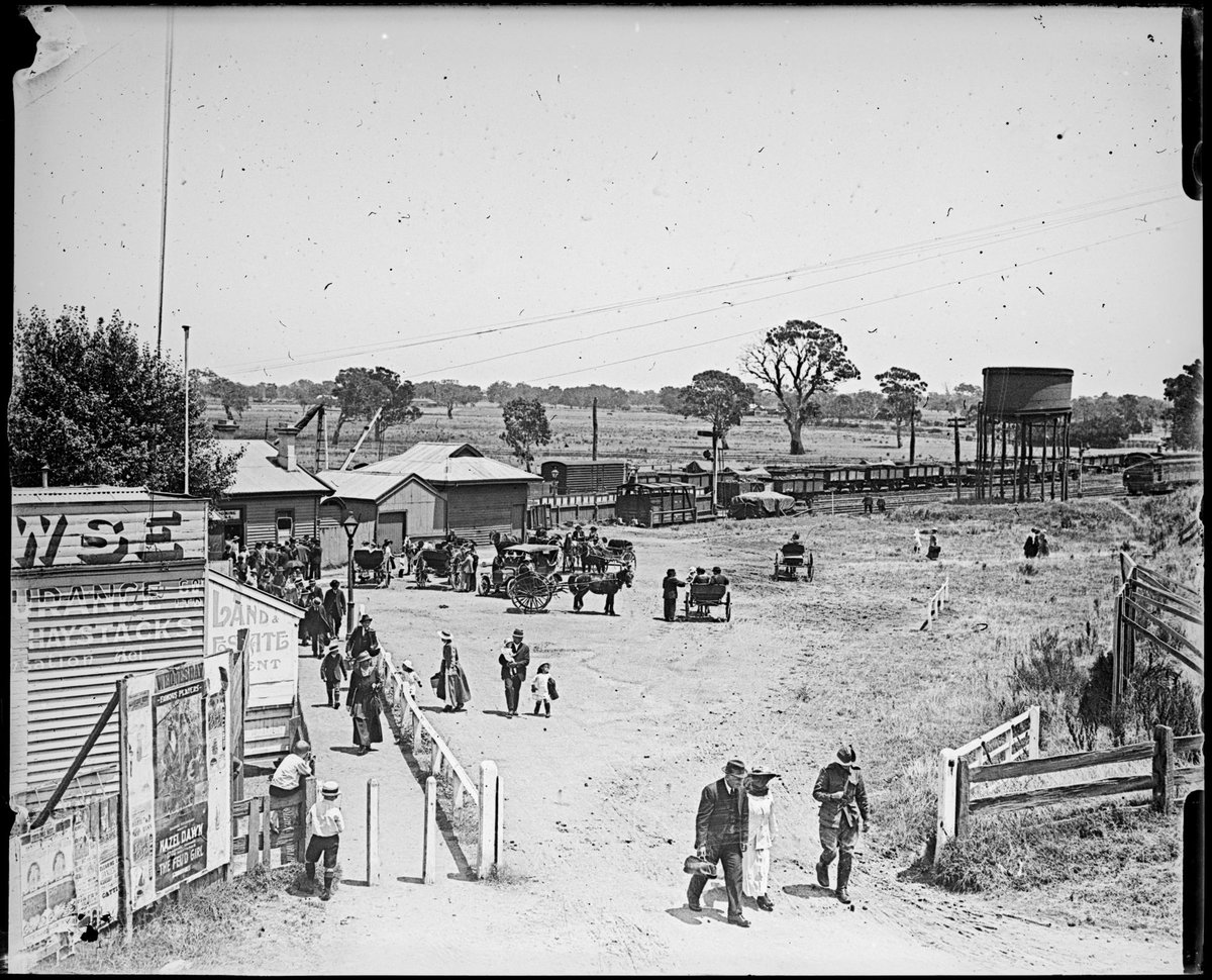 Elevated view of Dandenong railway station (c. 1917)