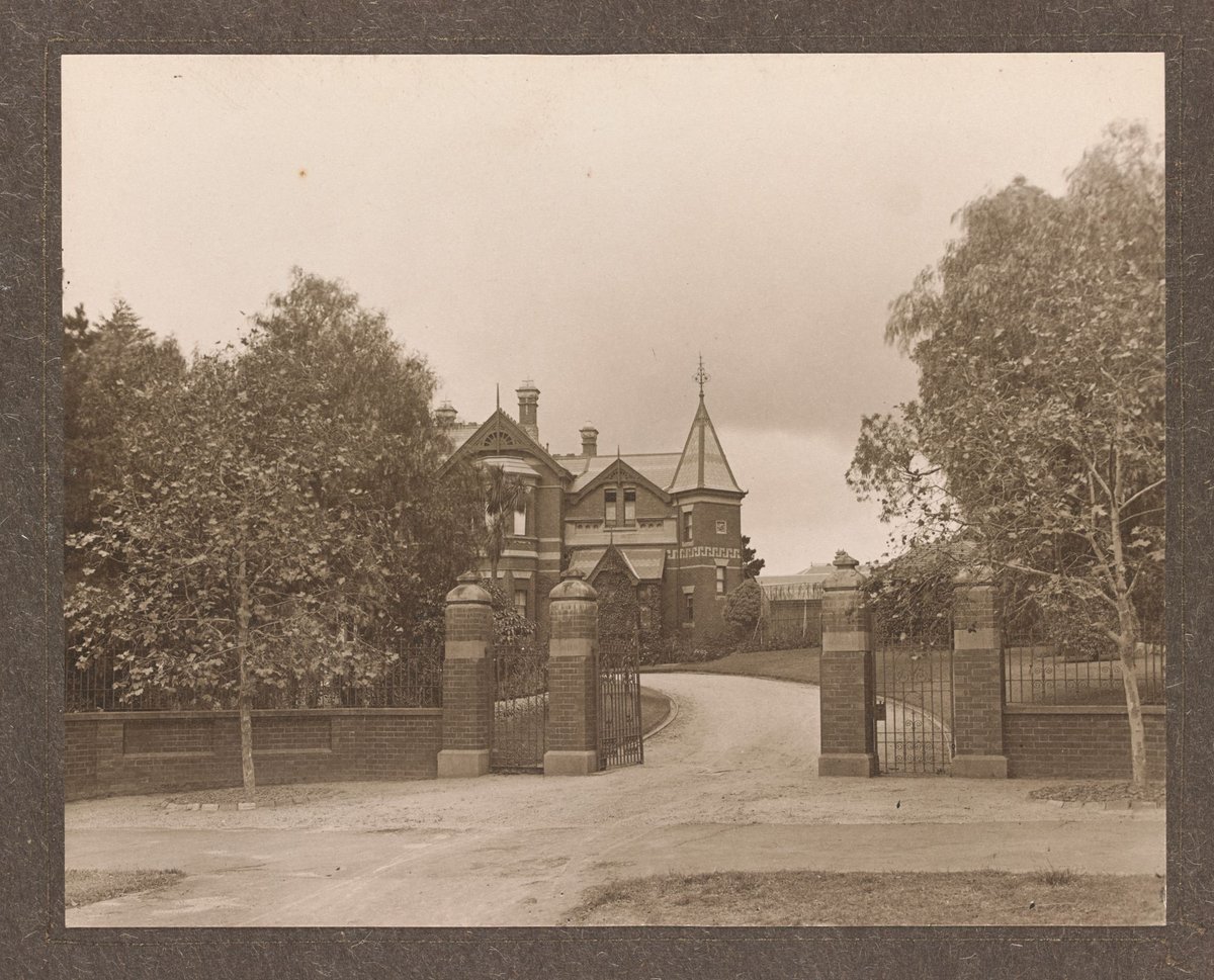 Album of photographs depicting exterior and interior views of Homeden, Lansell Road Toorak (1905–16)