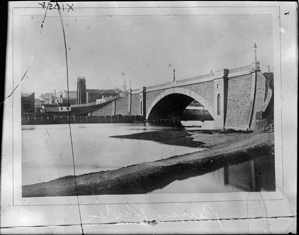 Old Princes Bridge, Melbourne City (c. 1920)