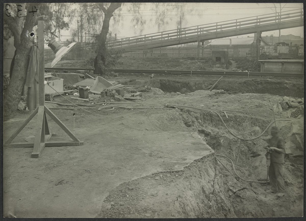 South Kensington to West Footscray, excavation for bridge under Williamstown line (1927)