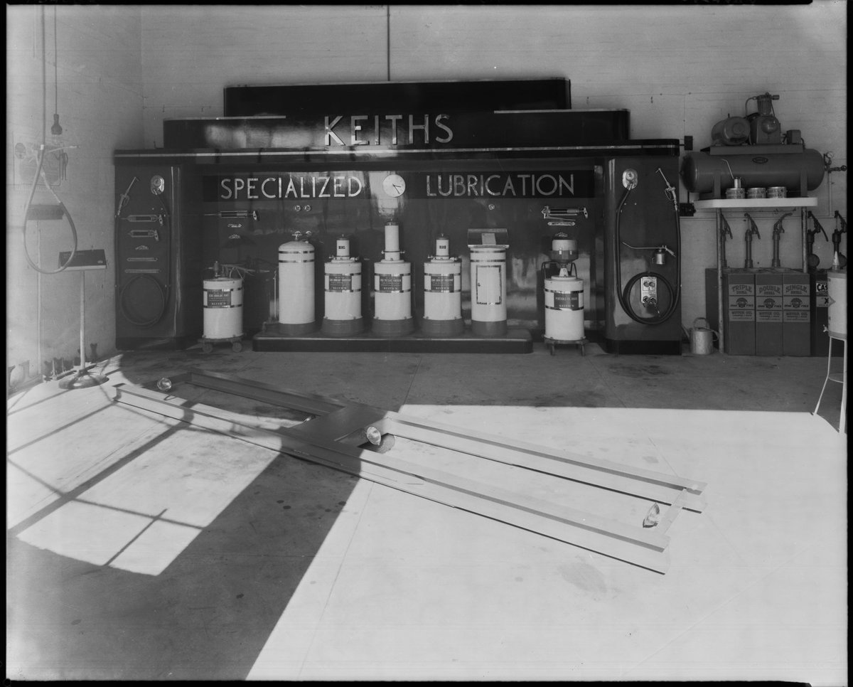 [Interior view of garage in Prahran] (1930s)