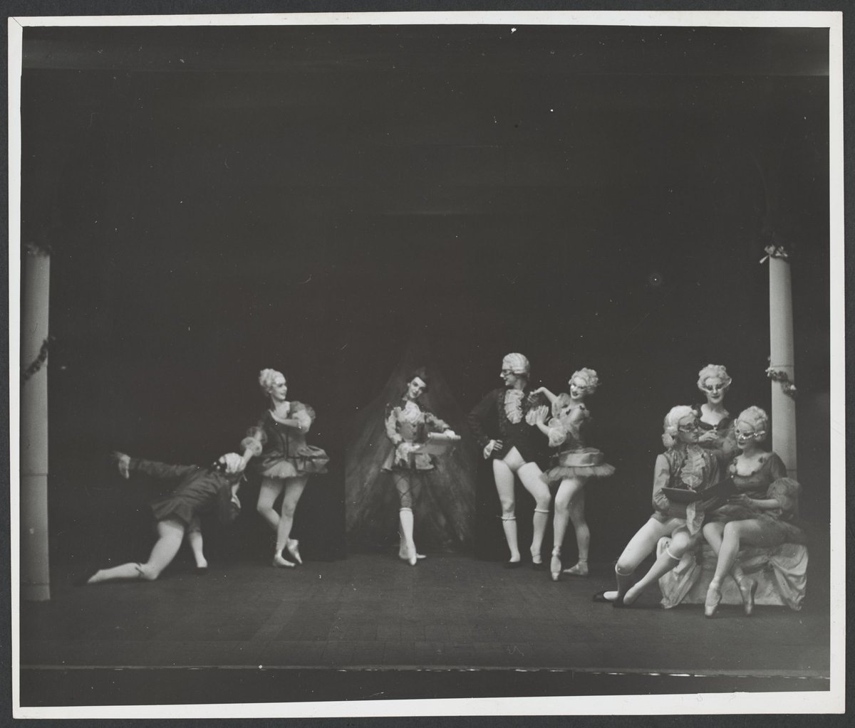 Cameo - Ballet Guild at 470 Bourke Street Melbourne, Melbourne City (1954)