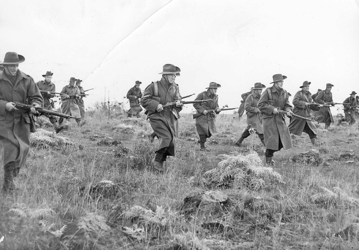 Platoon in attack, Braybrook (c. 1942)