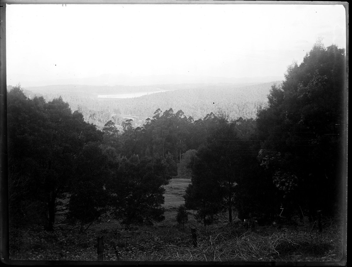 Eltham, 1935