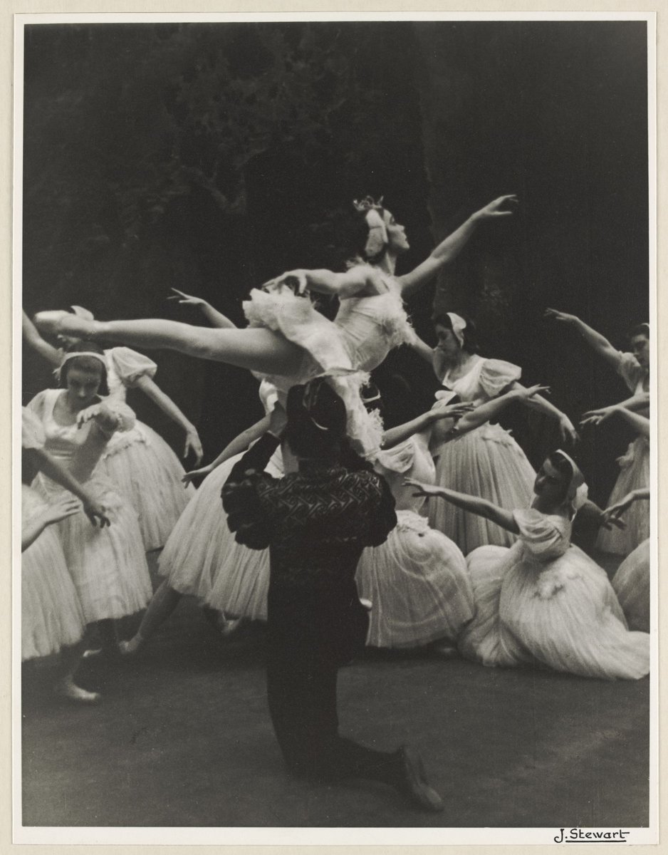 Swan Lake, Act II, the Borovansky Ballet, His Majesty's Theatre, Melb, Melbourne City (1946)