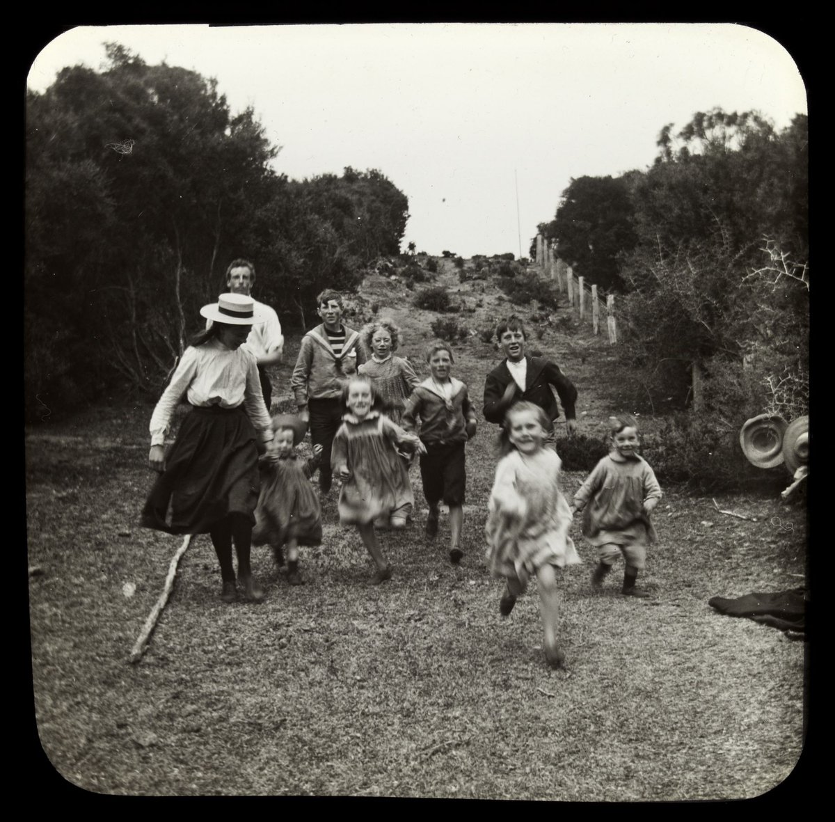 Children running down hill, [near "Ivanhoe", Sorrento] - 1907