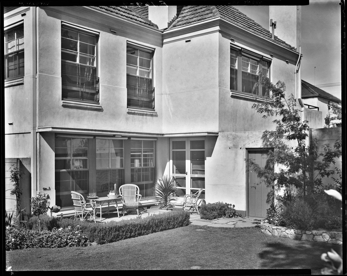 [Exterior view of apartments in South Yarra] (1930s)