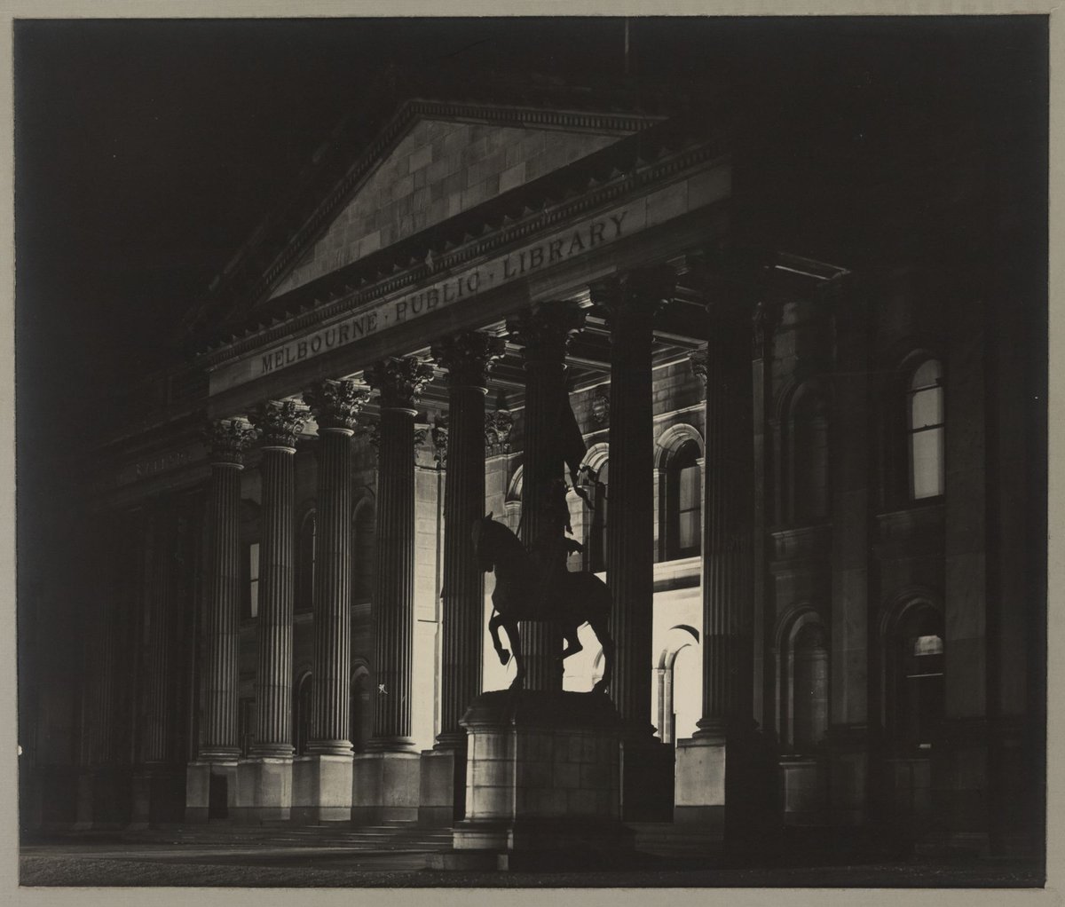 Melbourne Public Library at night, Melbourne City (1934)