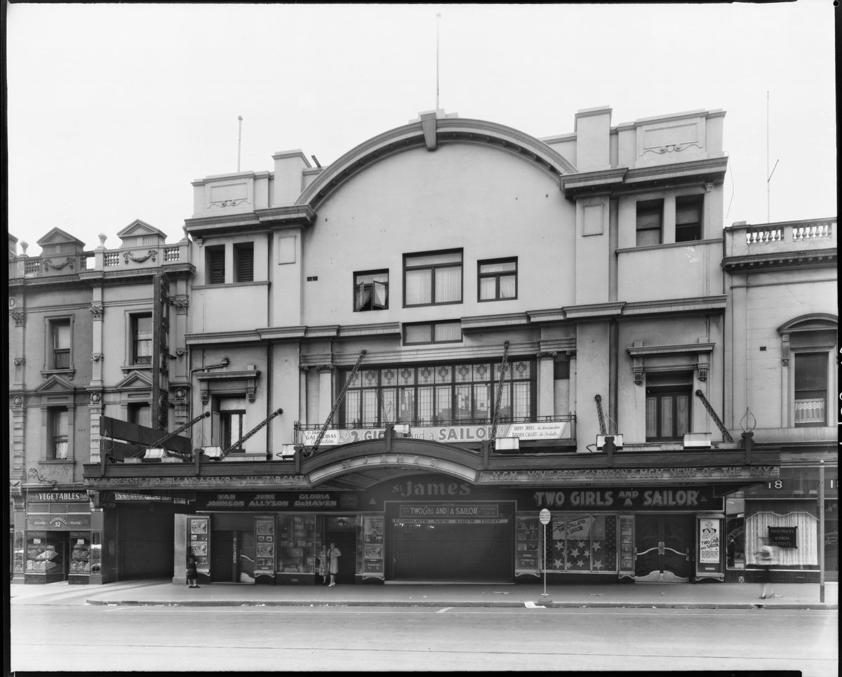 St James Theatre, Bourke Street, Melbourne, Melbourne City (c. 1944)