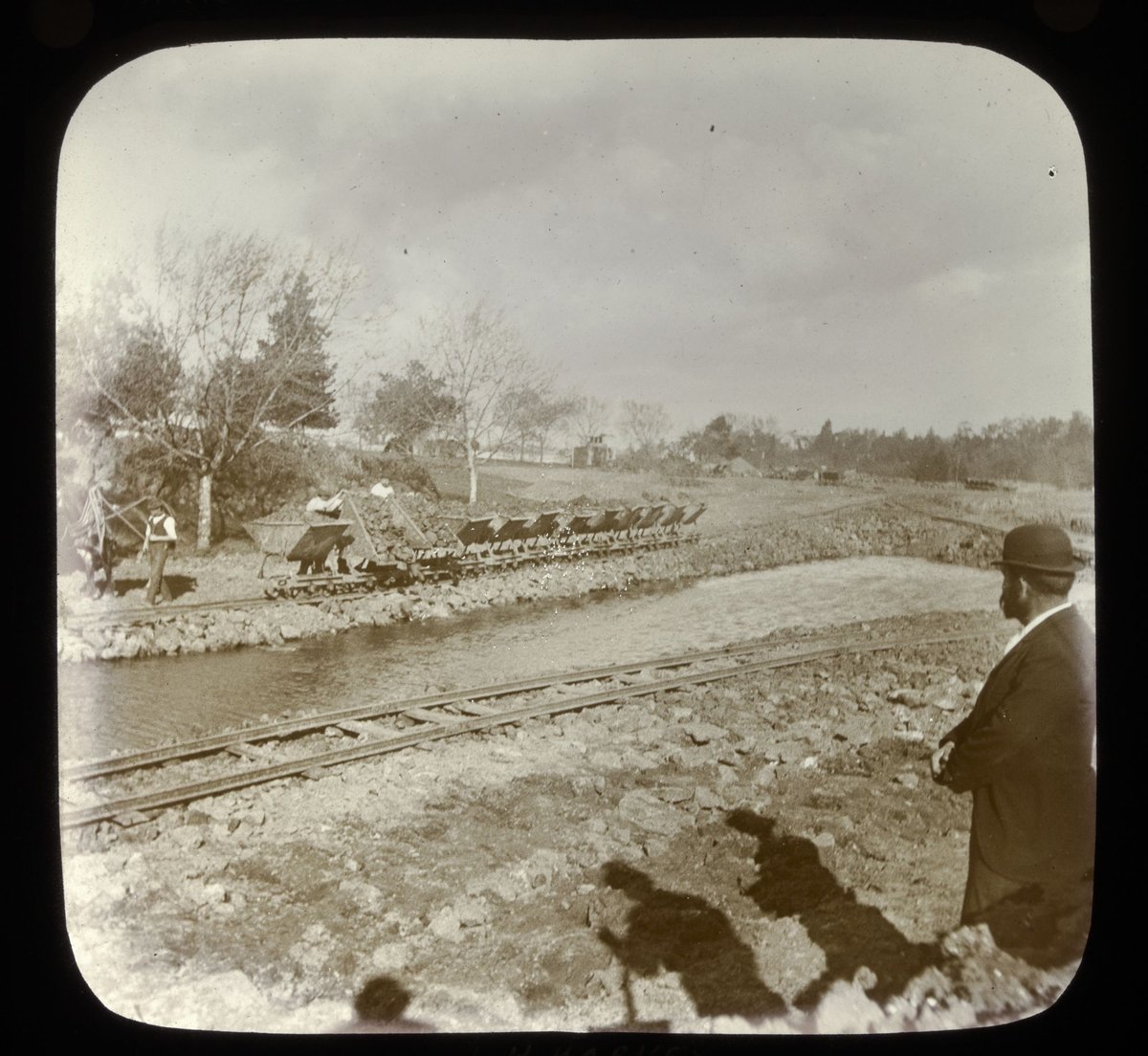 Yarra diversion works, Melb. [i.e. Melbourne] 1897, Yarra River