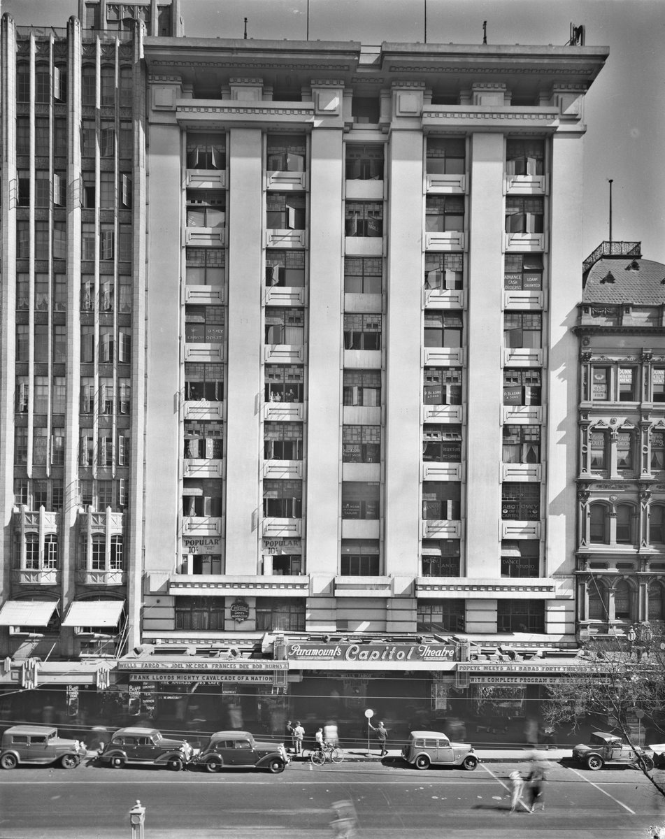Paramount's Capitol Theatre, Swanston Street, Melbourne, Melbourne City (c. 1950)