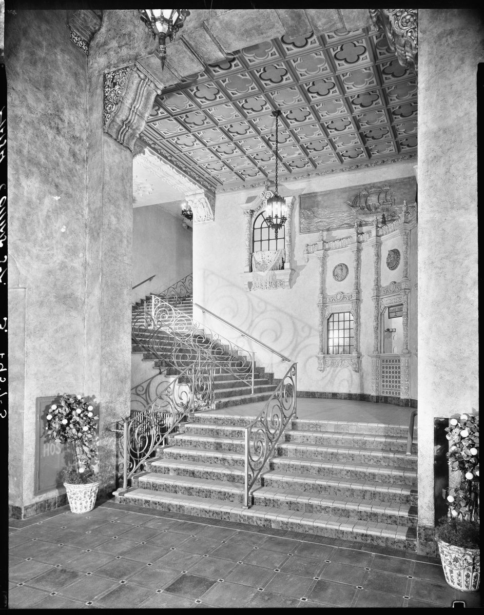 Interior views of Plaza Theatre, Collins Street, Melbourne, Melbourne City (1940s)
