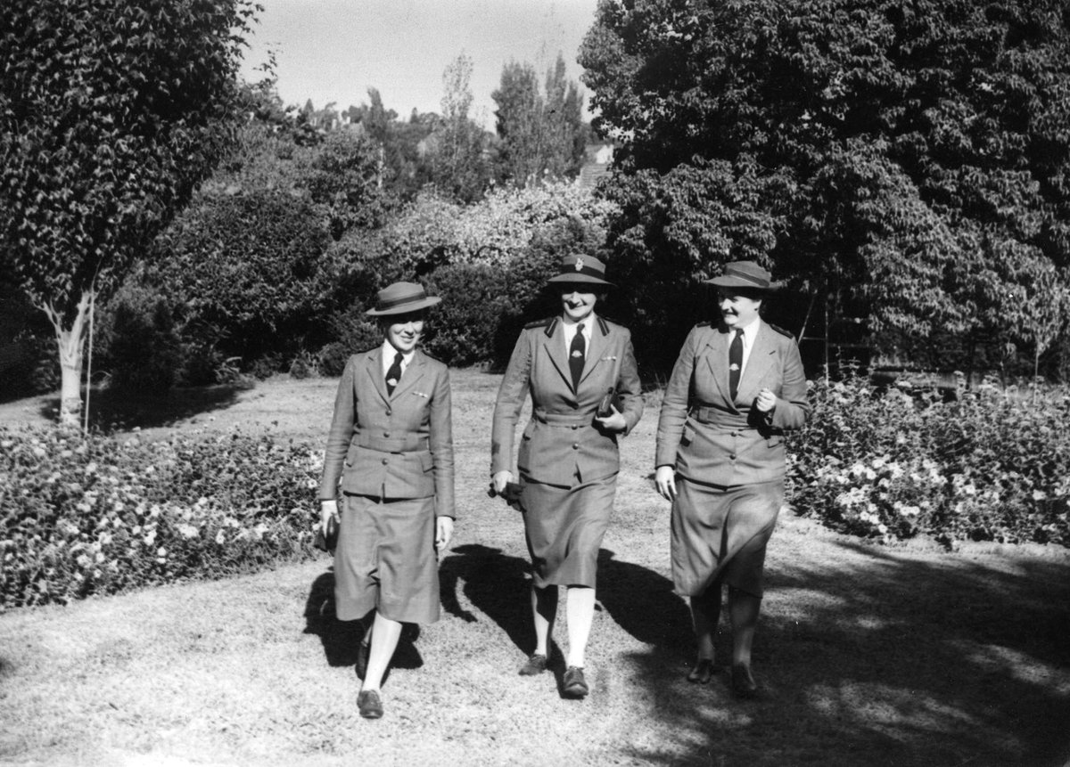 Lt. Col. S. Haine, Col. A. M Sage and Lt. Col. W. Marshall at the Senior Administration School at "Grong Grong", Toorak, Victoria (c. 1944)