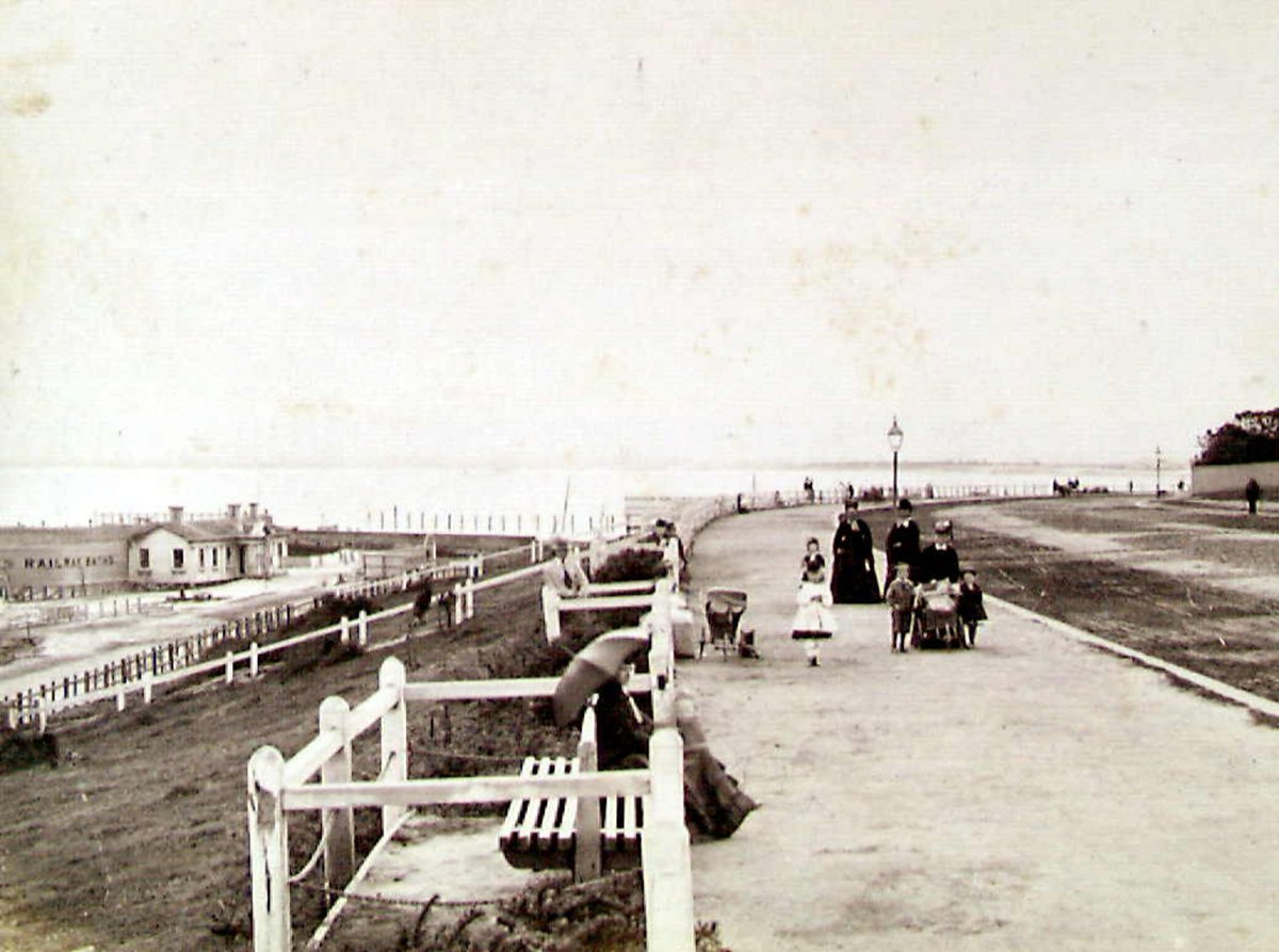 The Esplanade - St. Kilda, St Kilda (c. 1865)