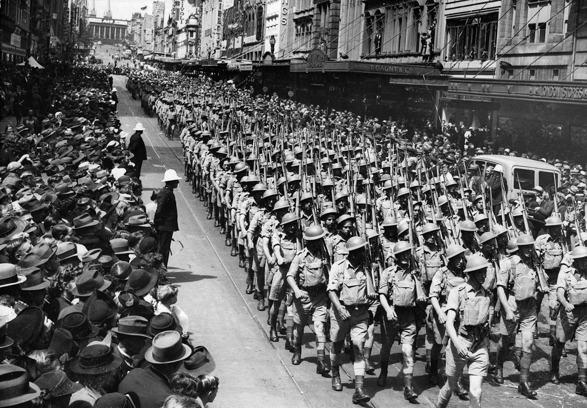 2nd A.I.F. marching down Bourke Street, Melbourne City (1940–41)