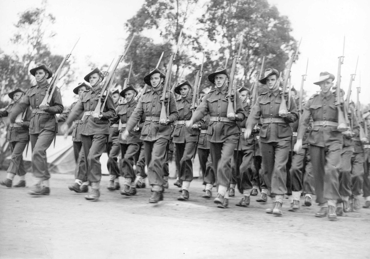 Army men from the 7th Division at drill at Watsonia in training for a Melbourne procession (1944)